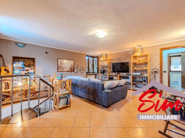 Casa in vendita a Carpignano Sesia, Novara