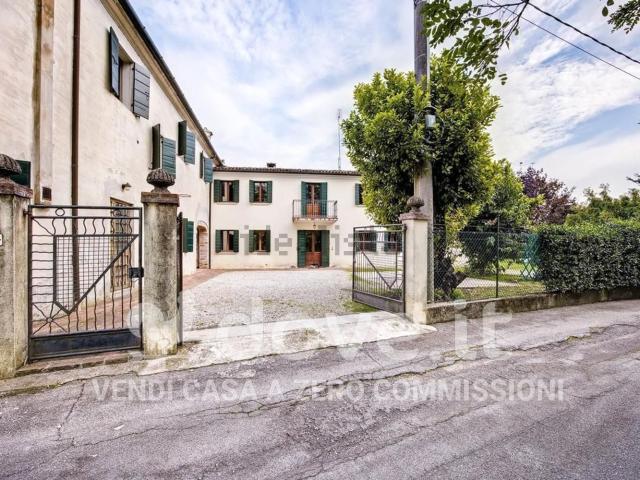 Casa in vendita a Villorba, Lancenigo