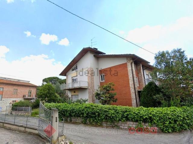 Casa in vendita a Pila, Cenerente