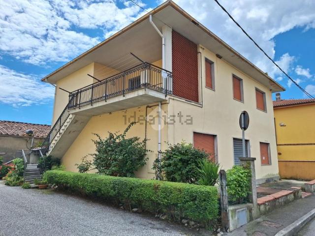 Casa in vendita a Vecchiano, Toscana