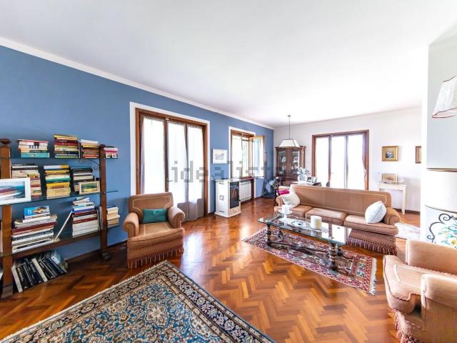 Casa in vendita a Uzzano E Castello, Toscana