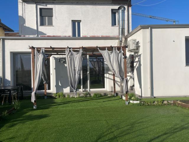 Casa in vendita a Ravenna, Reggio Emilia