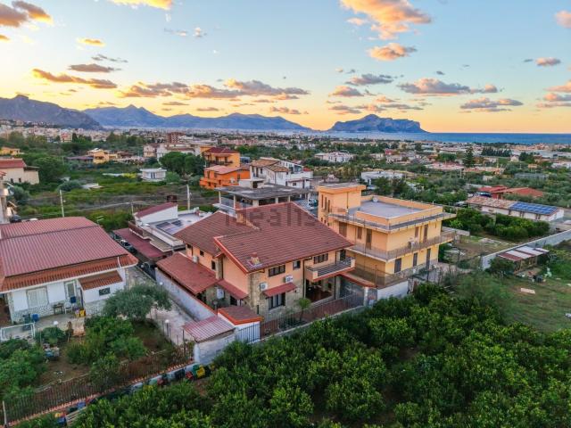 Casa in vendita a Misilmeri, Sicilia