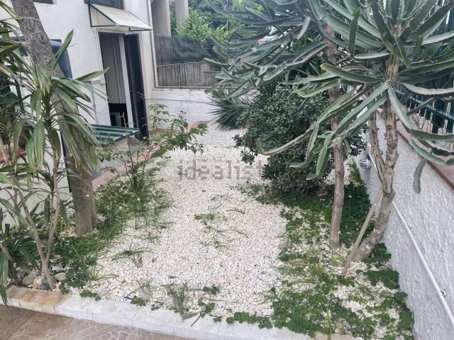 Casa in vendita a Acireale, Sicilia