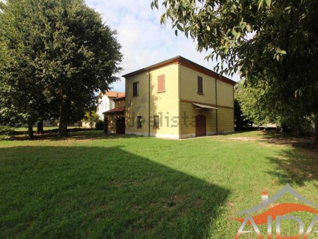 Casa in vendita a Conselice, Ravenna