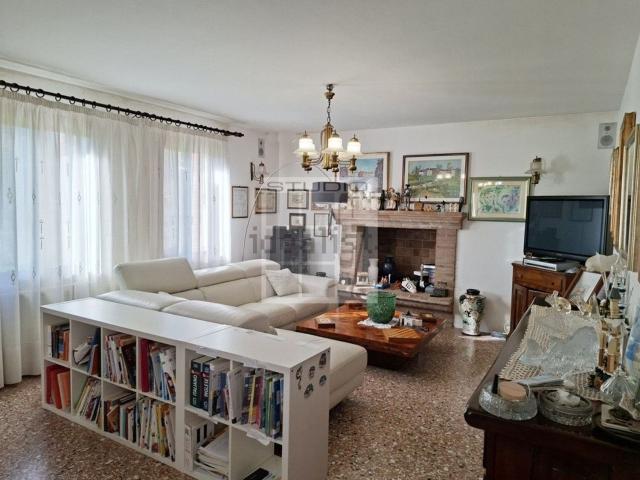 Casa in vendita a Loreggia, Veneto