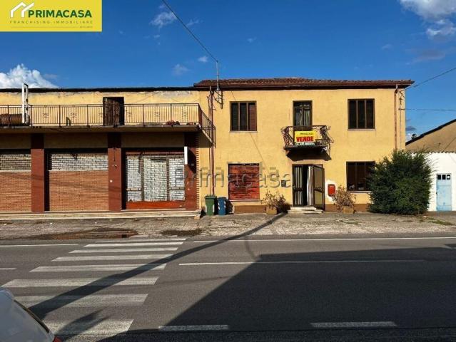 Casa in vendita a Bonavigo, Veneto