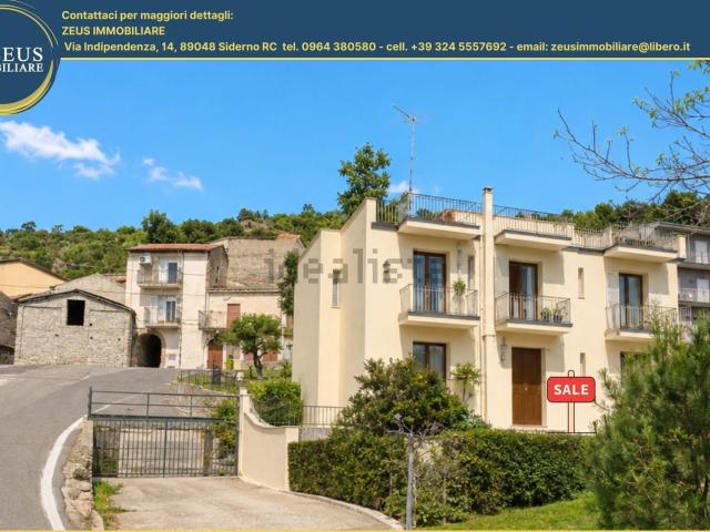 Casa in vendita a Calabria, Reggio Calabria