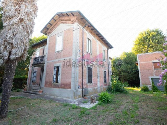 Casa in vendita a Castelmassa, Veneto