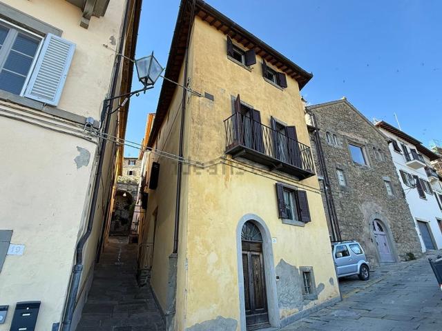 Casa in vendita a Cortona, Toscana
