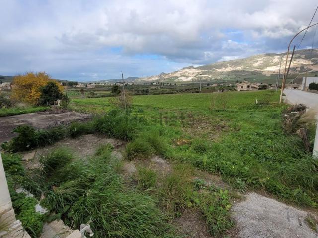 Casa in vendita a Buseto Palizzolo, Sicilia