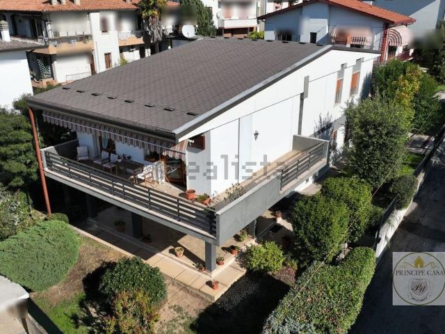 Casa in vendita a Este, Veneto