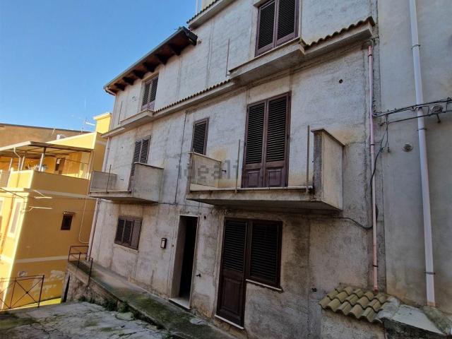 Casa in vendita a Borgetto, Sicilia