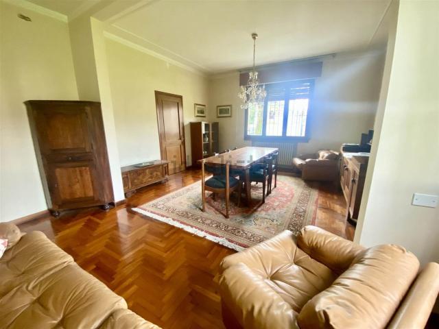 Casa in vendita a Moglia, Lombardia