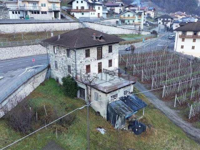 Casa in vendita a Comunità della Valle di Sole, Caldes