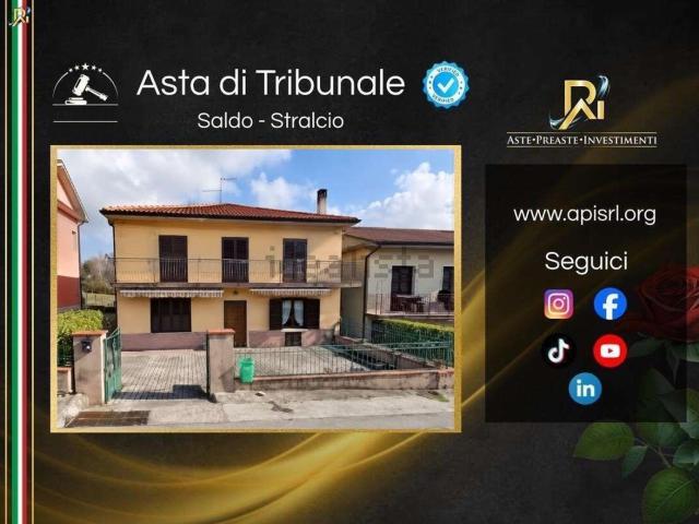 Casa in vendita a Nusco, Avellino