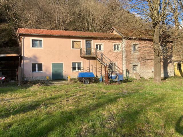 Casa in vendita a Stella, Liguria