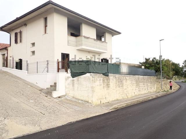 Casa in vendita a Villa San Romualdo, Castilenti