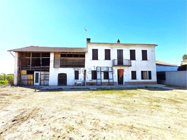 Casa in vendita a Piemonte, Alessandria