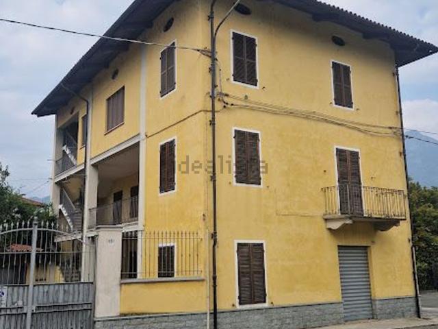 Casa in vendita a Montalto Dora, Torino