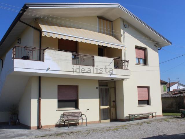 Casa in vendita a Stienta, Veneto