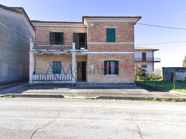 Casa in vendita a Marche, Fermo