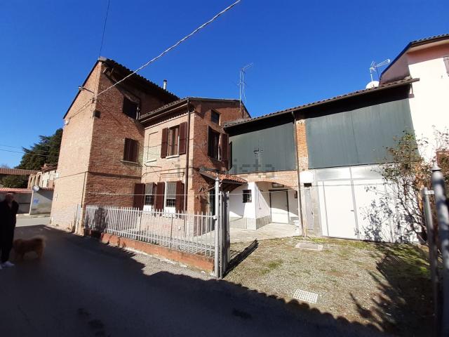 Casa in vendita a Piemonte, Alessandria