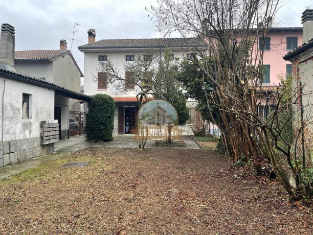 Casa in vendita a Piemonte, Alessandria