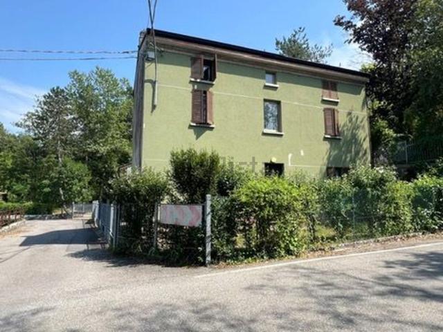 Casa in vendita a Fra I Luoghi, Bettola