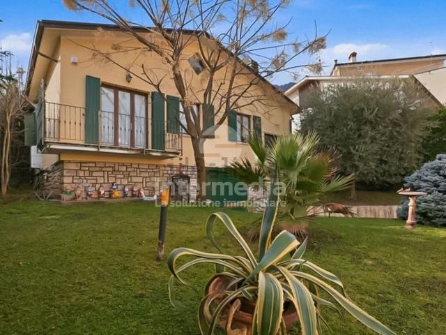 Casa in vendita a Botticino Sera, Botticino