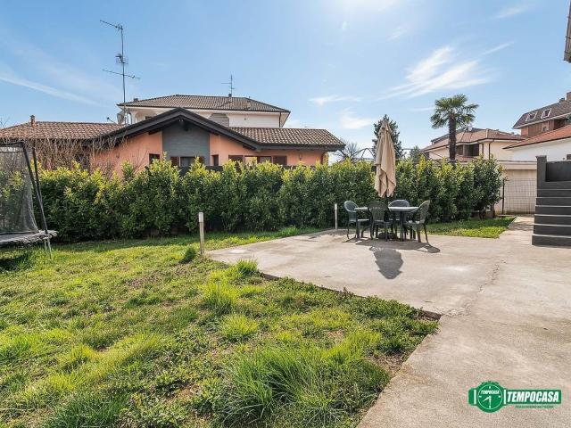 Casa in vendita a Santa Maria Rossa, Garbagnate Milanese