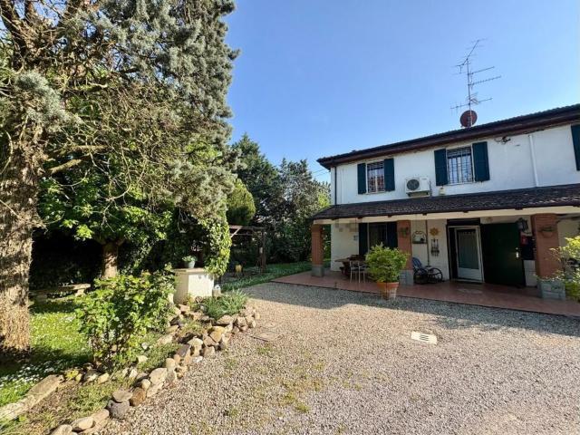 Casa in vendita a Nuovo Circondario Imolese, Castel Guelfo Di Bologna