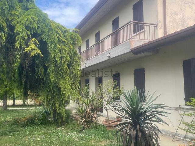 Casa in vendita a Roncade, Veneto
