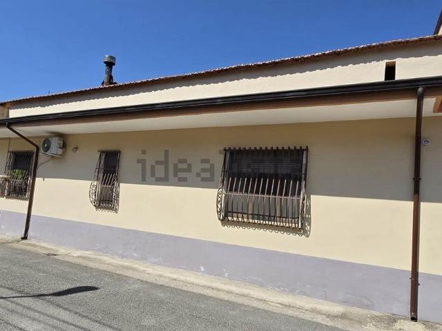Casa in vendita a Marcianise, Caserta