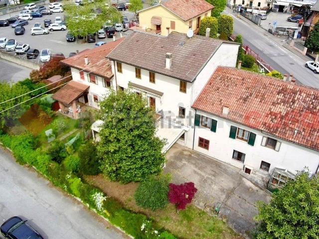 Casa in vendita a Lonigo, Veneto