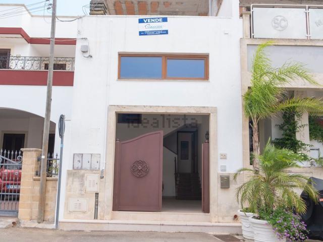 Casa in vendita a Castro Marina, Puglia
