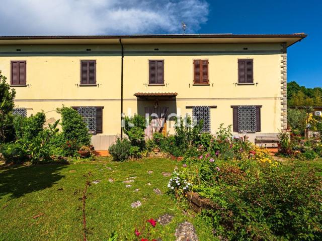 Casa in vendita a Larciano, Toscana