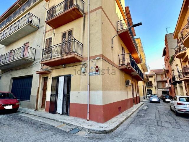 Casa in vendita a Partinico, Sicilia