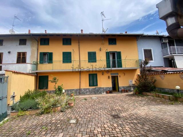 Casa in vendita a Cilavegna, Pavia