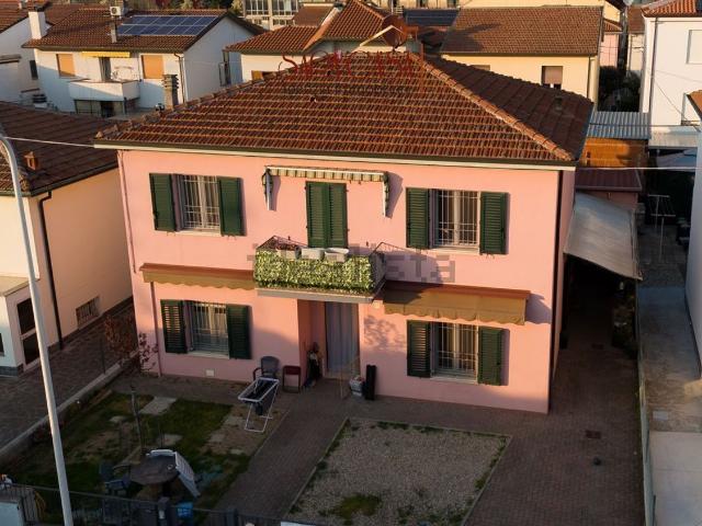 Casa in vendita a Unione della Romagna Faentina, Faenza