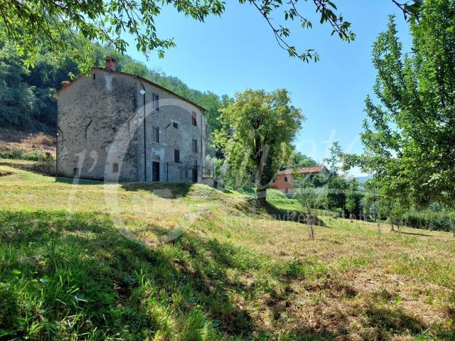 Casa in vendita a San Gemignano, Bagni di Lucca
