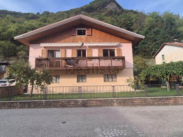Casa in vendita a Anzù, Feltre
