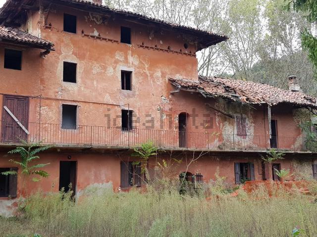 Casa in vendita a Mezzana, Somma Lombardo
