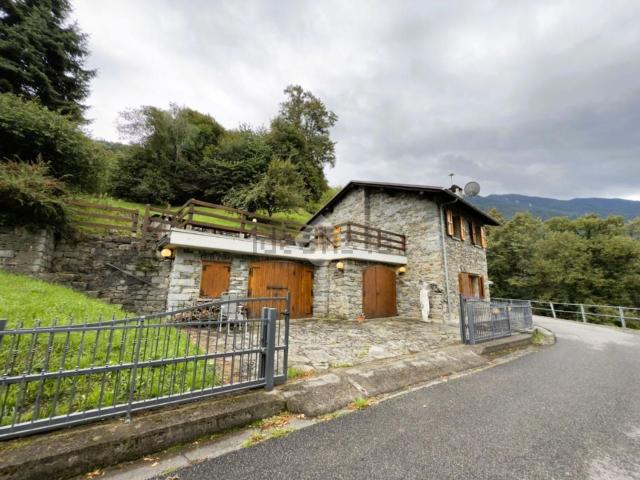 Casa in vendita a Mazzo Di Valtellina, Lombardia