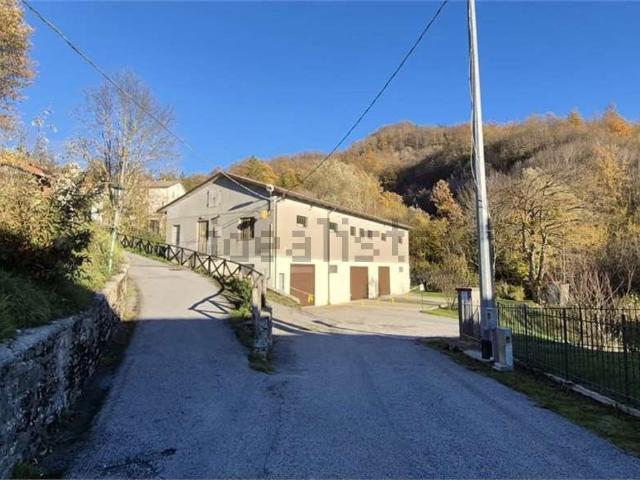 Casa in vendita a Montecoronaro, Verghereto