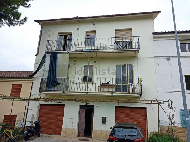 Casa in vendita a Rione Marche, Marche