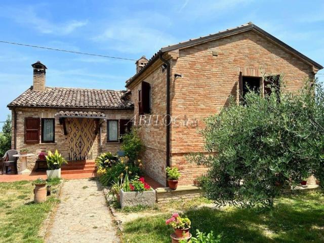 Casa in vendita a Marche, Pesaro E Urbino