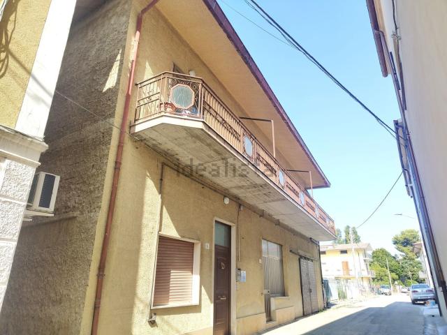 Casa in vendita a Ortona, Abruzzo