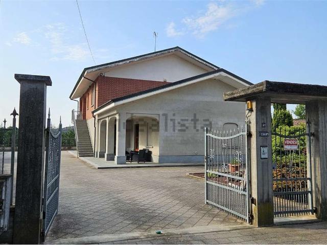 Casa in vendita a Savigliano, Cuneo