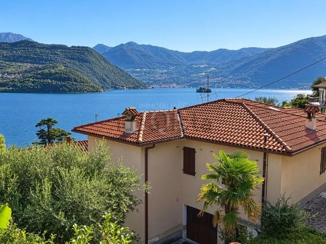 Casa in vendita a Casella, Tavernola Bergamasca